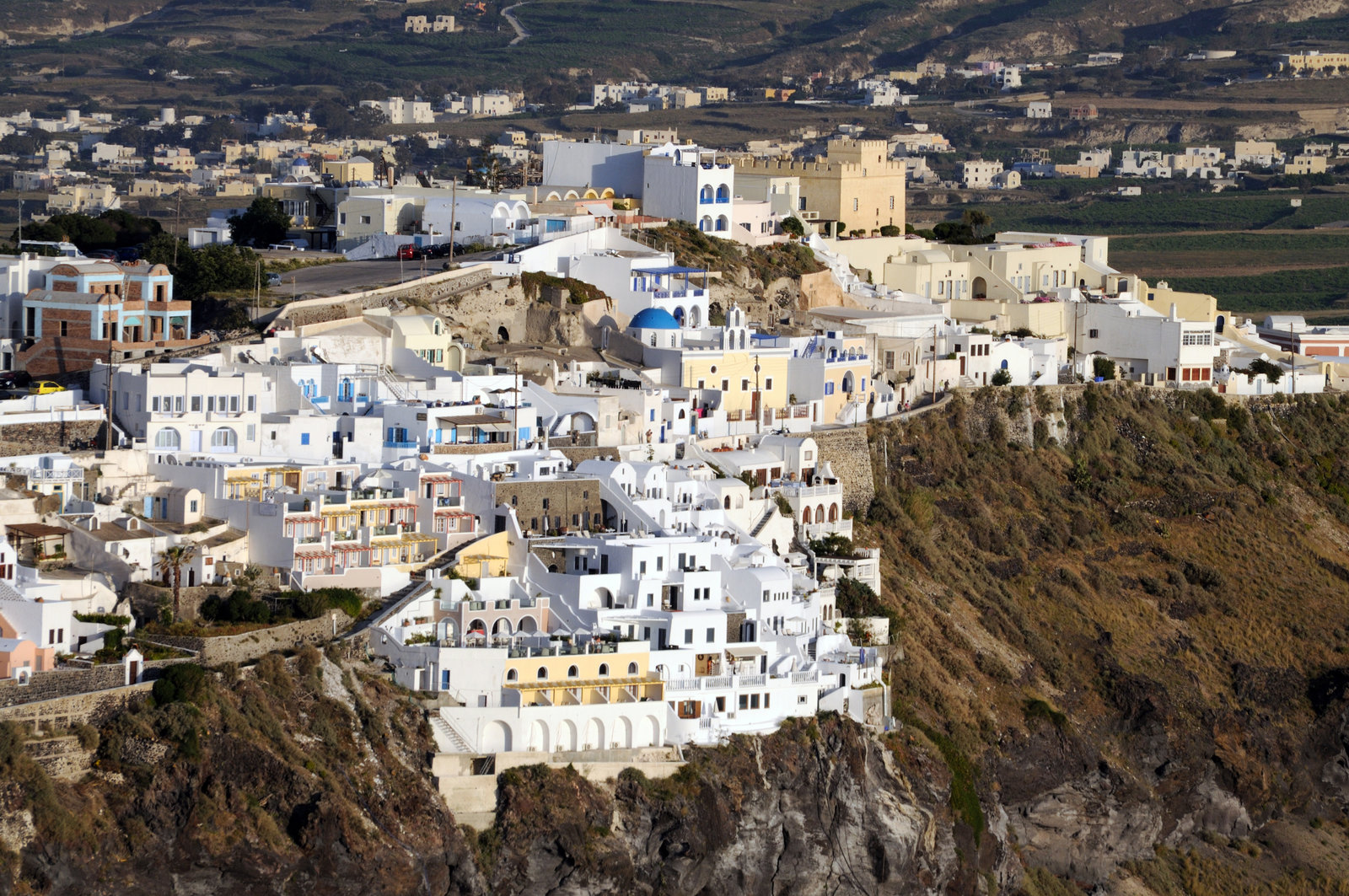 3784099_fira-on-santorini